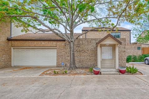 2555 Bering Drive 26 Houston TX 77057