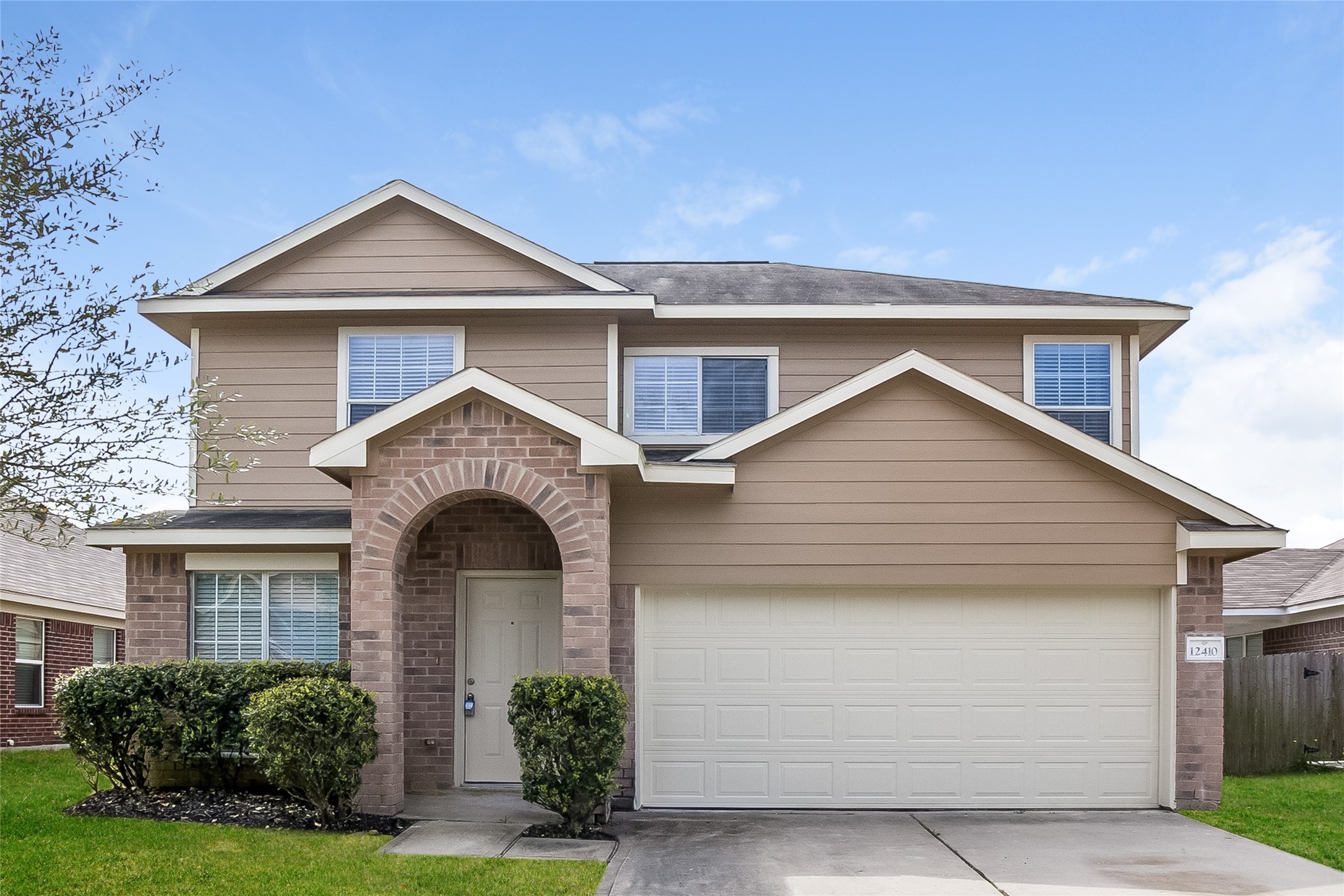 12410 Greencanyon Drive Houston TX 77044