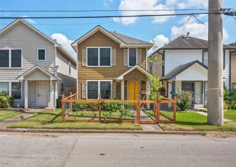 1216 Cleveland Street Houston TX 77019
