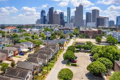 1216 Cleveland Street Houston TX 77019