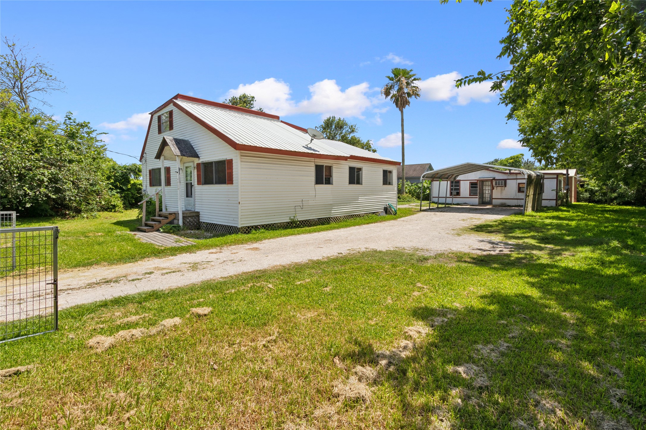 4820 Palmetto Street Bacliff TX 77518