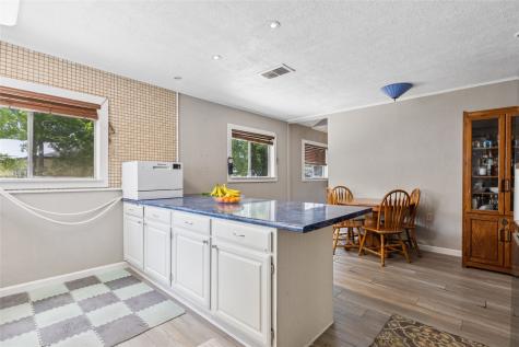 4820 Palmetto Street Bacliff TX 77518