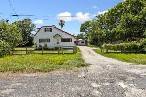 4820 Palmetto Street Bacliff TX 77518
