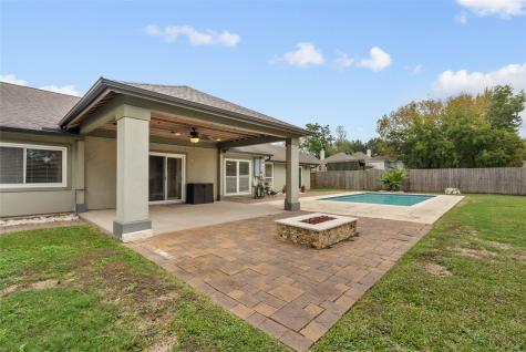 18214 Kings Row Houston TX 77058