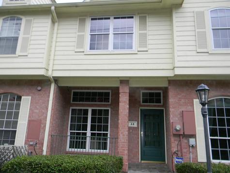 2710 Grants Lake Boulevard J8 Sugar Land TX 77479