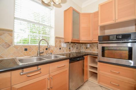 513 Vincent Street Houston TX 77009
