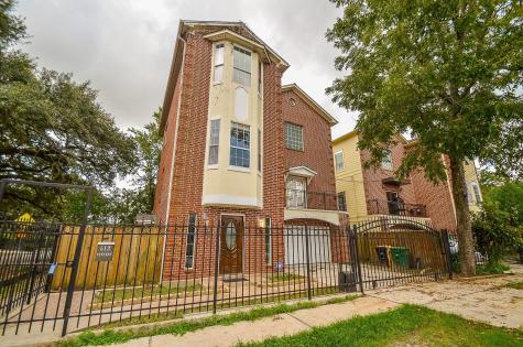 513 Vincent Street Houston TX 77009