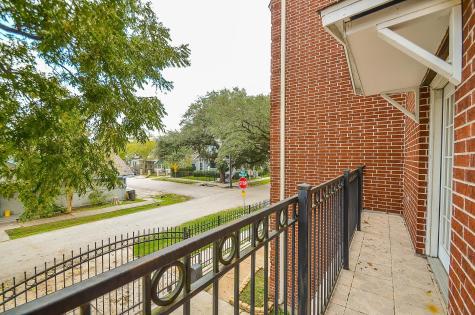 513 Vincent Street Houston TX 77009