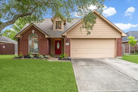 2614 Port Carissa Drive Friendswood TX 77546