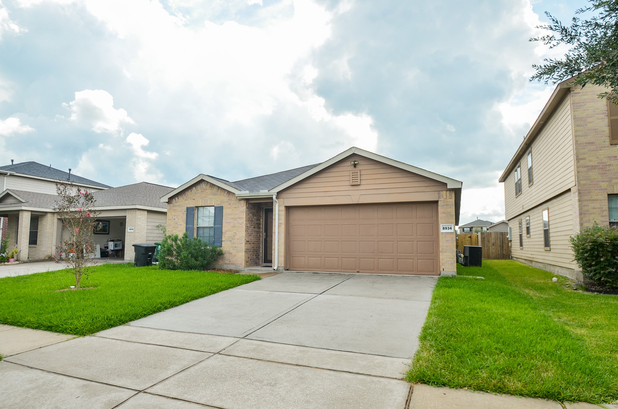 8934 Summerset Meadow Court Houston TX 77075