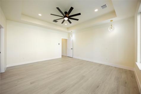 7125 England Street Houston TX 77021