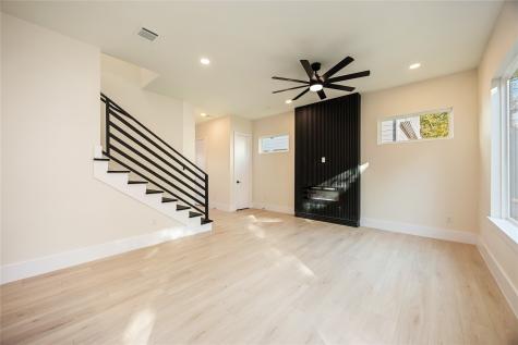 7125 England Street Houston TX 77021