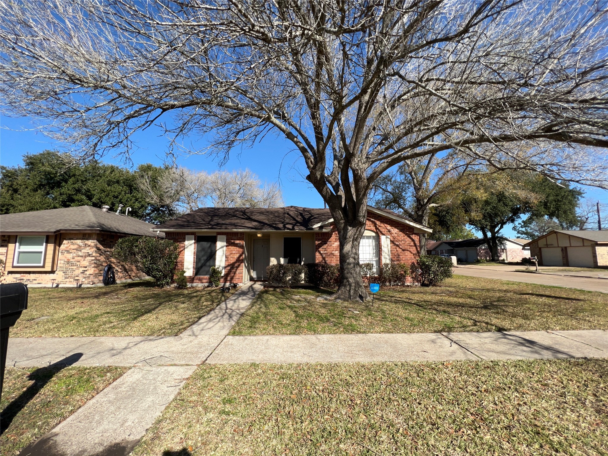 1439 Middle Park Street Pasadena TX 77504