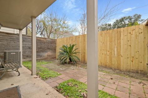 1015 Andrews Street Houston TX 77019