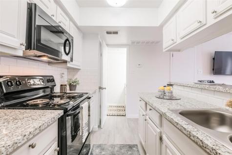 8162 Richmond Avenue 2405 Houston TX 77063