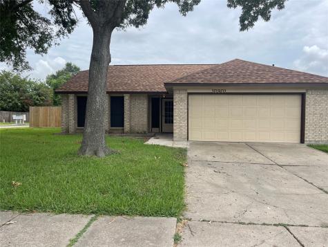 10901 Dogwood Drive La Porte TX 77571