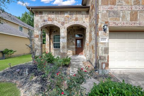 6707 Hunters Creek Lane Baytown TX 77521