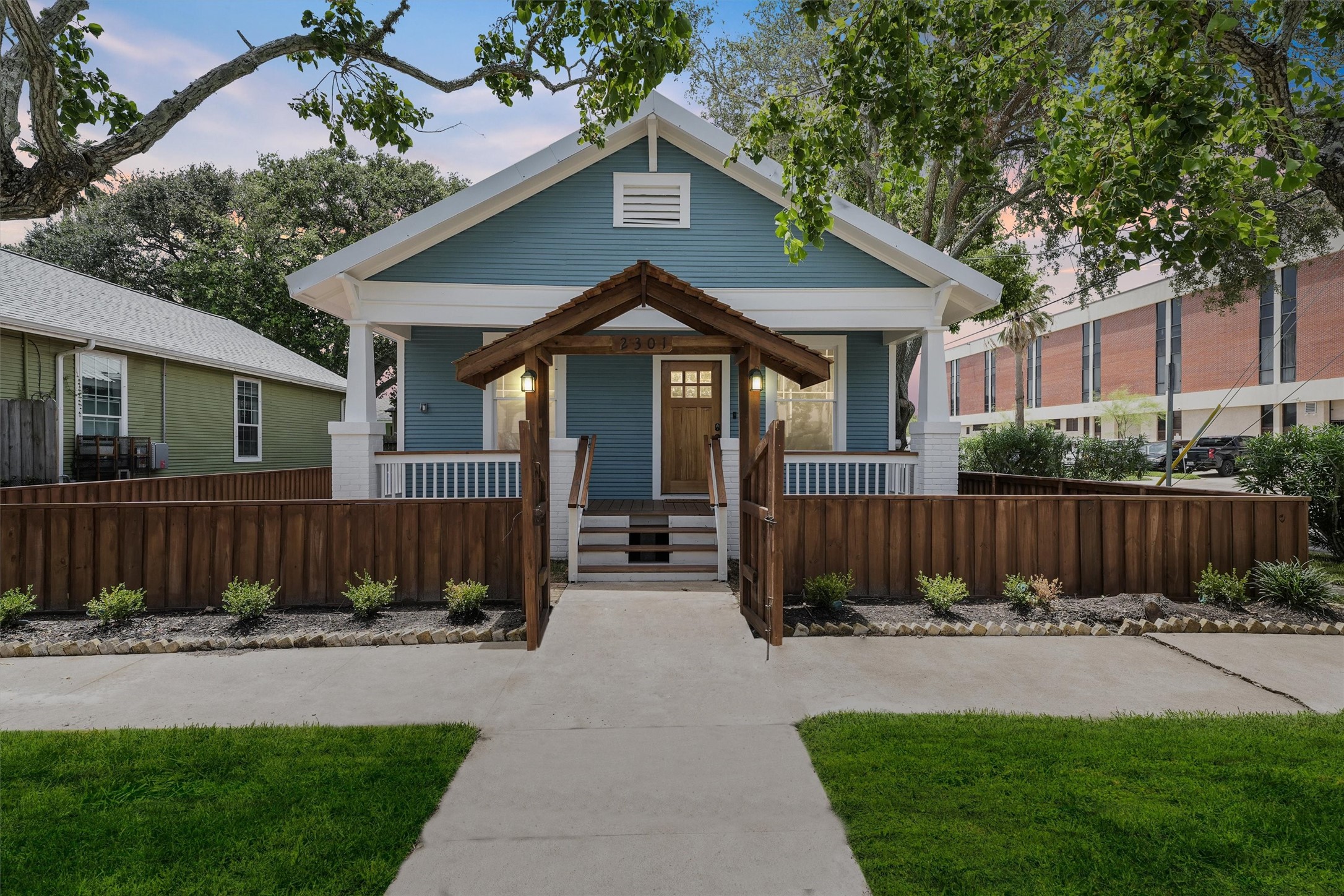 2301 40th Street Galveston TX 77550