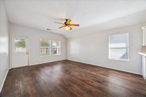 448 Sandstone Creek Lane Dickinson TX 77539