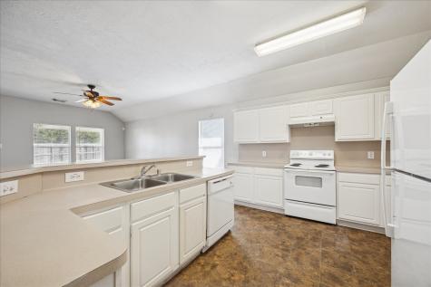 448 Sandstone Creek Lane Dickinson TX 77539