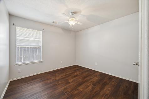 448 Sandstone Creek Lane Dickinson TX 77539