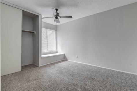2952 Meadowgrass Lane 173 Houston TX 77082