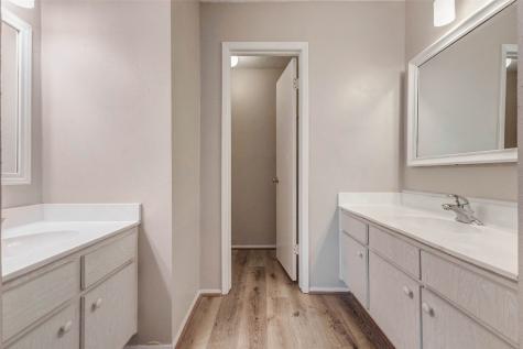 2952 Meadowgrass Lane 173 Houston TX 77082