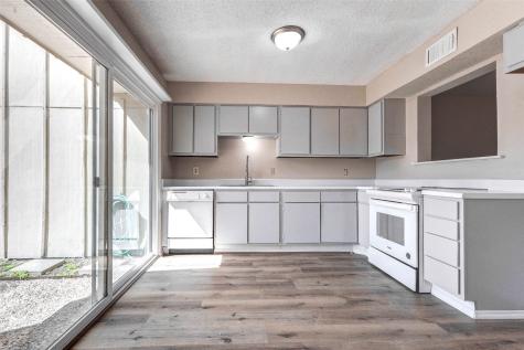 2952 Meadowgrass Lane 173 Houston TX 77082