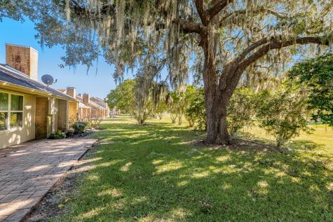 1814 Veranda Drive West Columbia TX 77486
