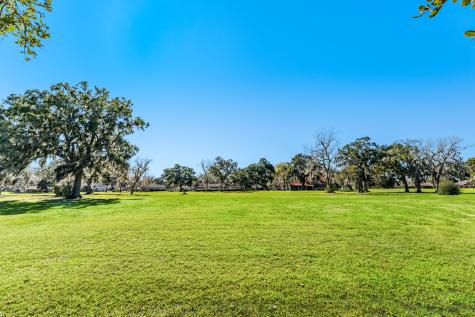 1814 Veranda Drive West Columbia TX 77486