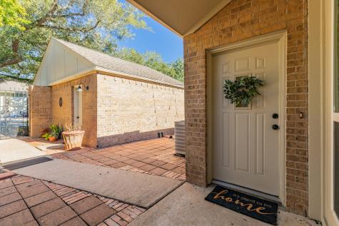 1814 Veranda Drive West Columbia TX 77486