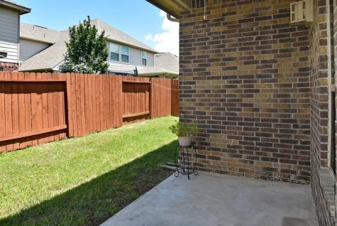 2229 Maple Point Drive N Conroe TX 77301
