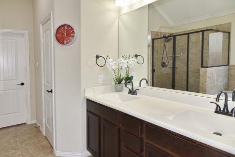 2229 Maple Point Drive N Conroe TX 77301