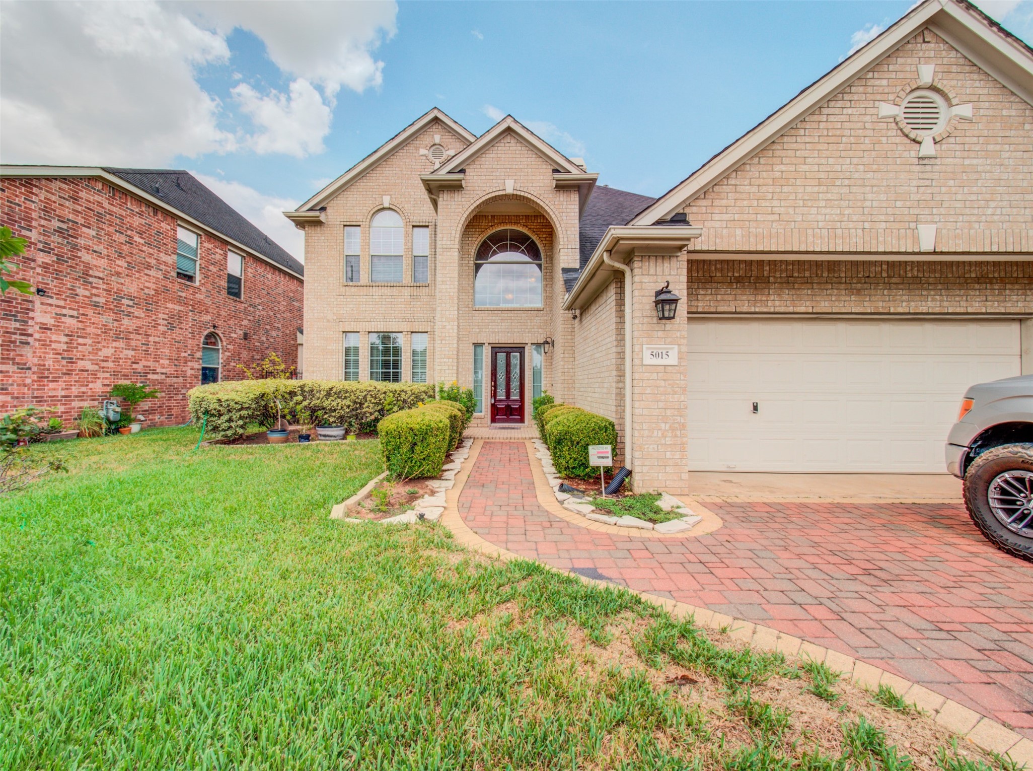 5015 Auckland Drive Sugar Land TX 77498
