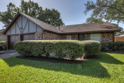 5719 Chrystell Lane Houston TX 77092
