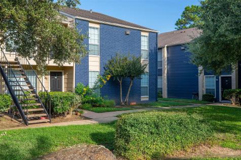 1100 Graham Drive 306 Tomball TX 77375