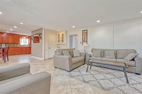 711 Lodgehill Lane Houston TX 77090