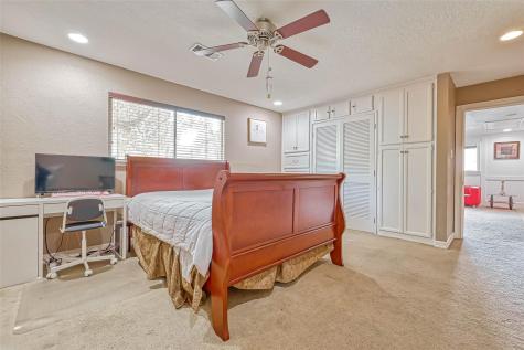 711 Lodgehill Lane Houston TX 77090