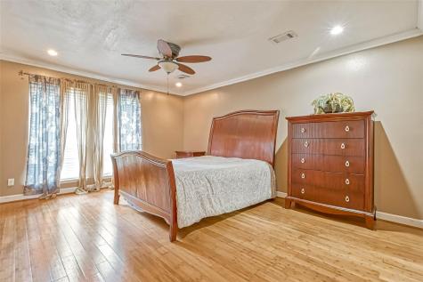 711 Lodgehill Lane Houston TX 77090