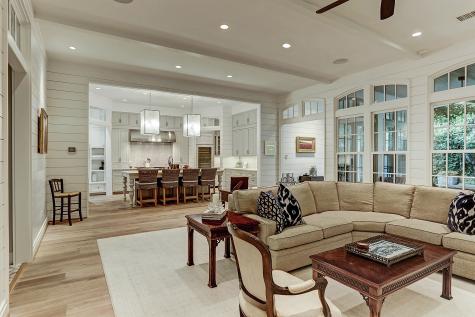 24 Audubon Hollow Lane Houston TX 77027