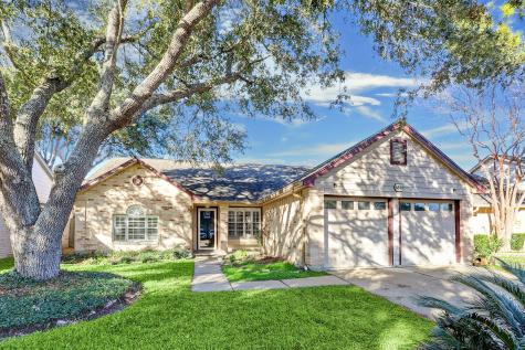 6819 Yardley Drive Katy TX 77494
