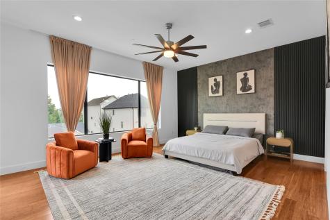 1411 Hickory Street Houston TX 77007