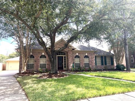 16943 Laguna Springs Drive Houston TX 77095