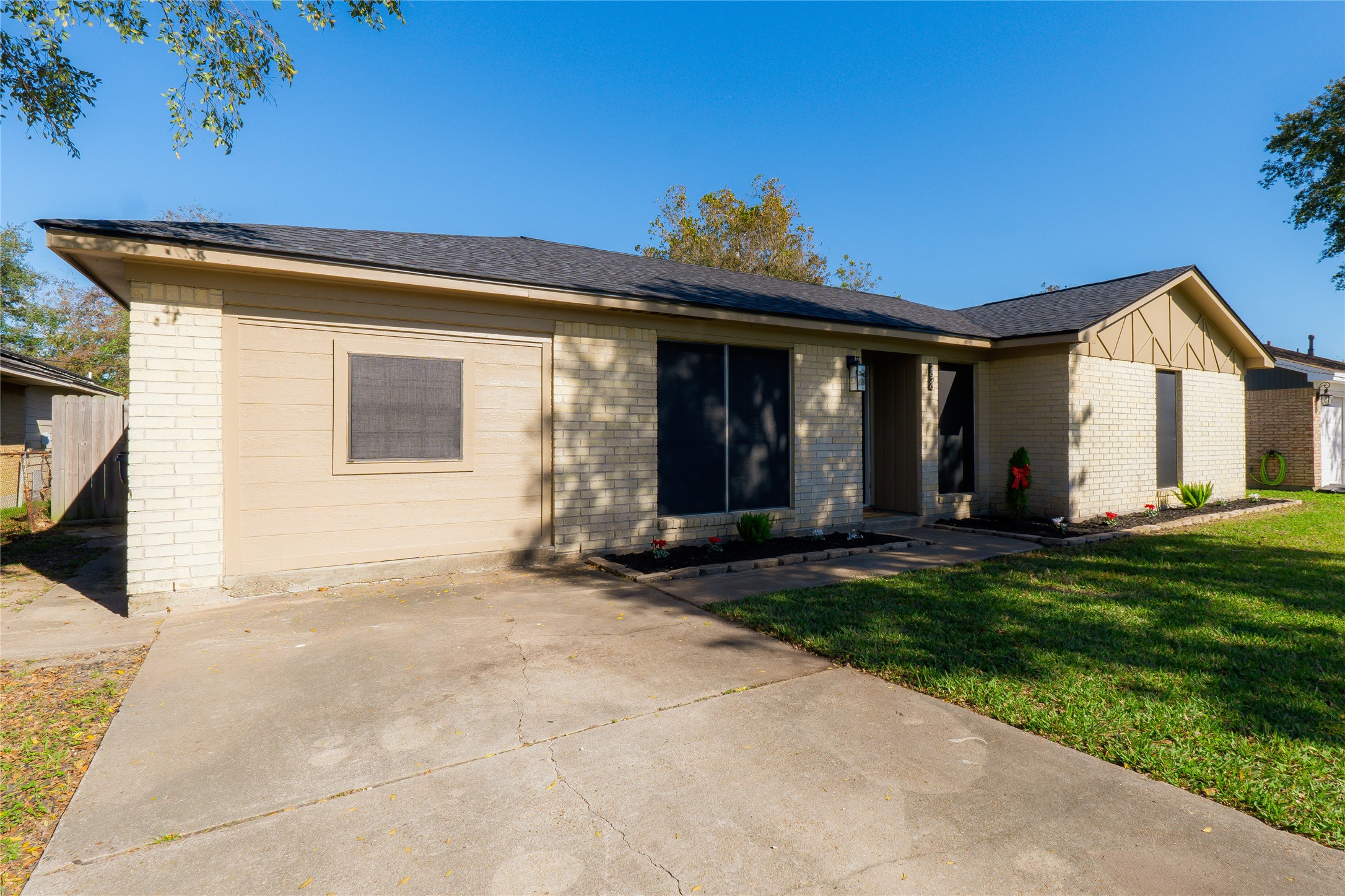 2826 12th Avenue N Texas City TX 77590