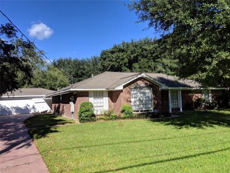 1202 W Riley Fuzzel Road Spring TX 77373