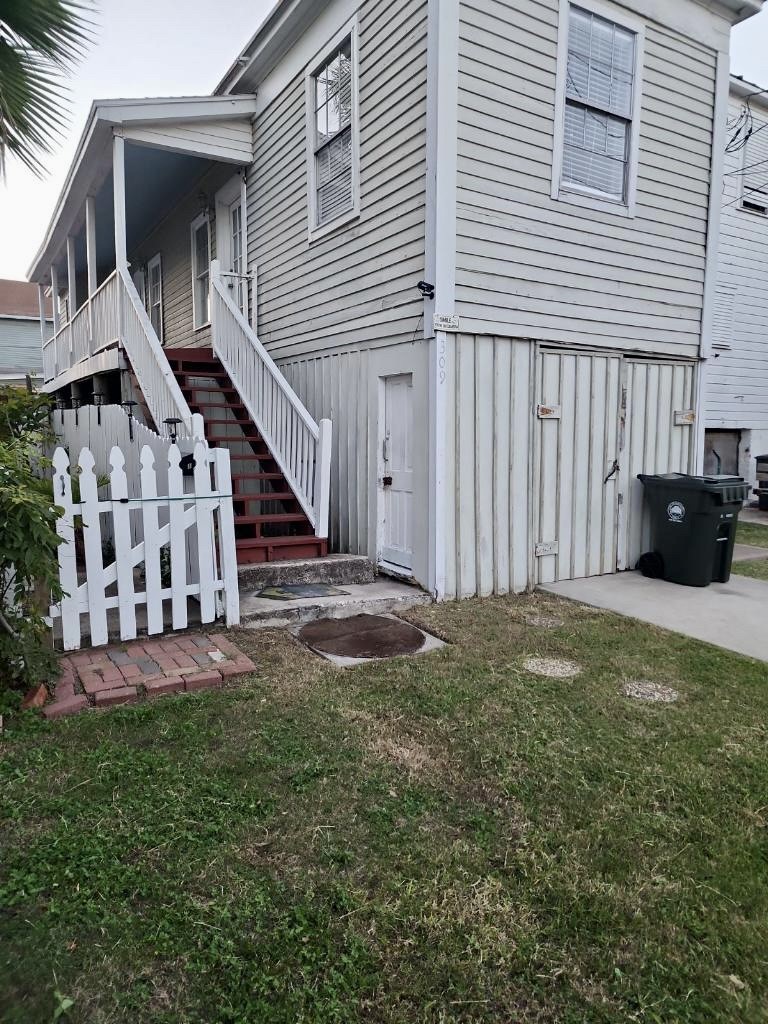 309 15th Street Galveston TX 77550