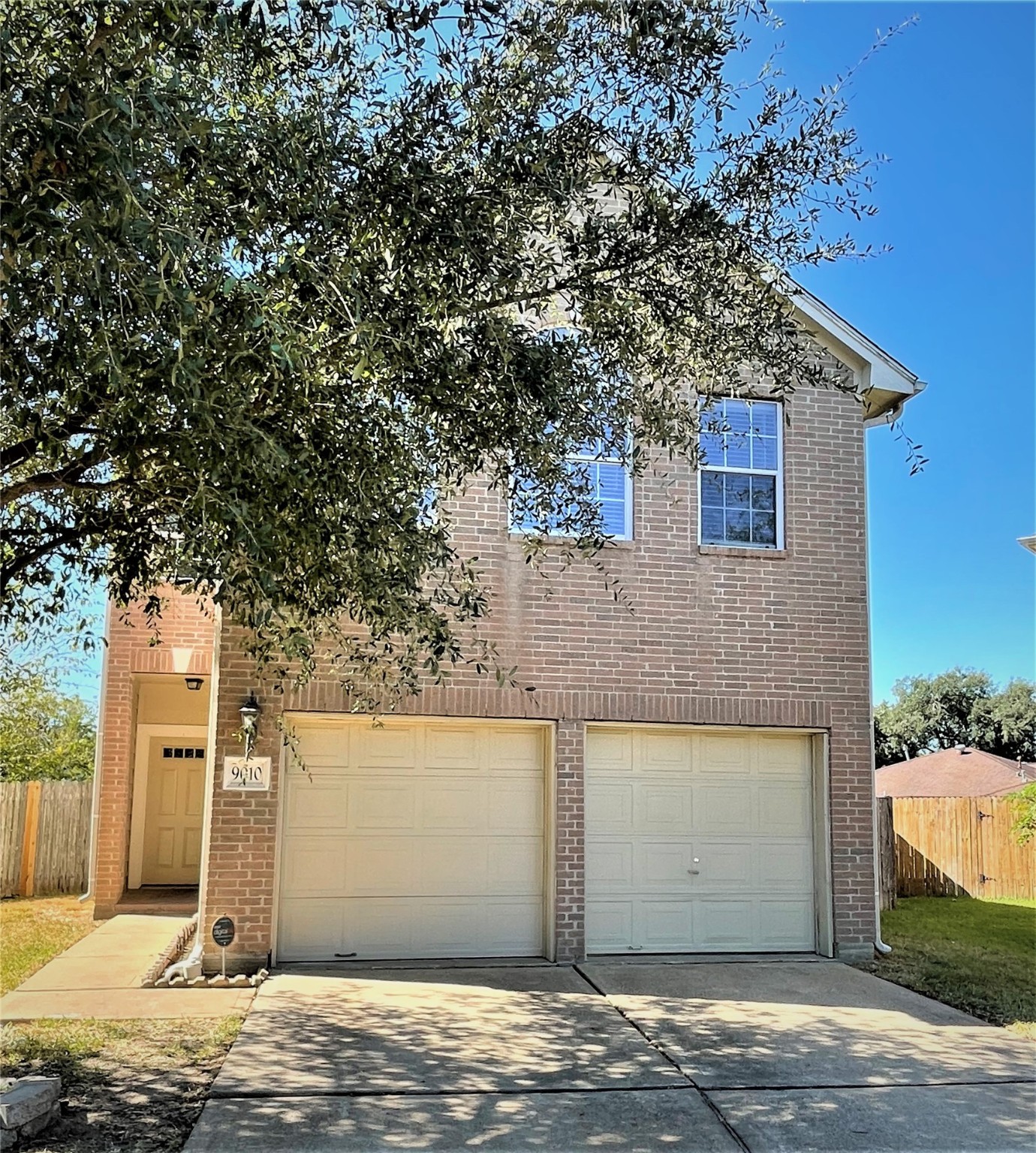 9010 Clearwood Landing Boulevard Houston TX 77075
