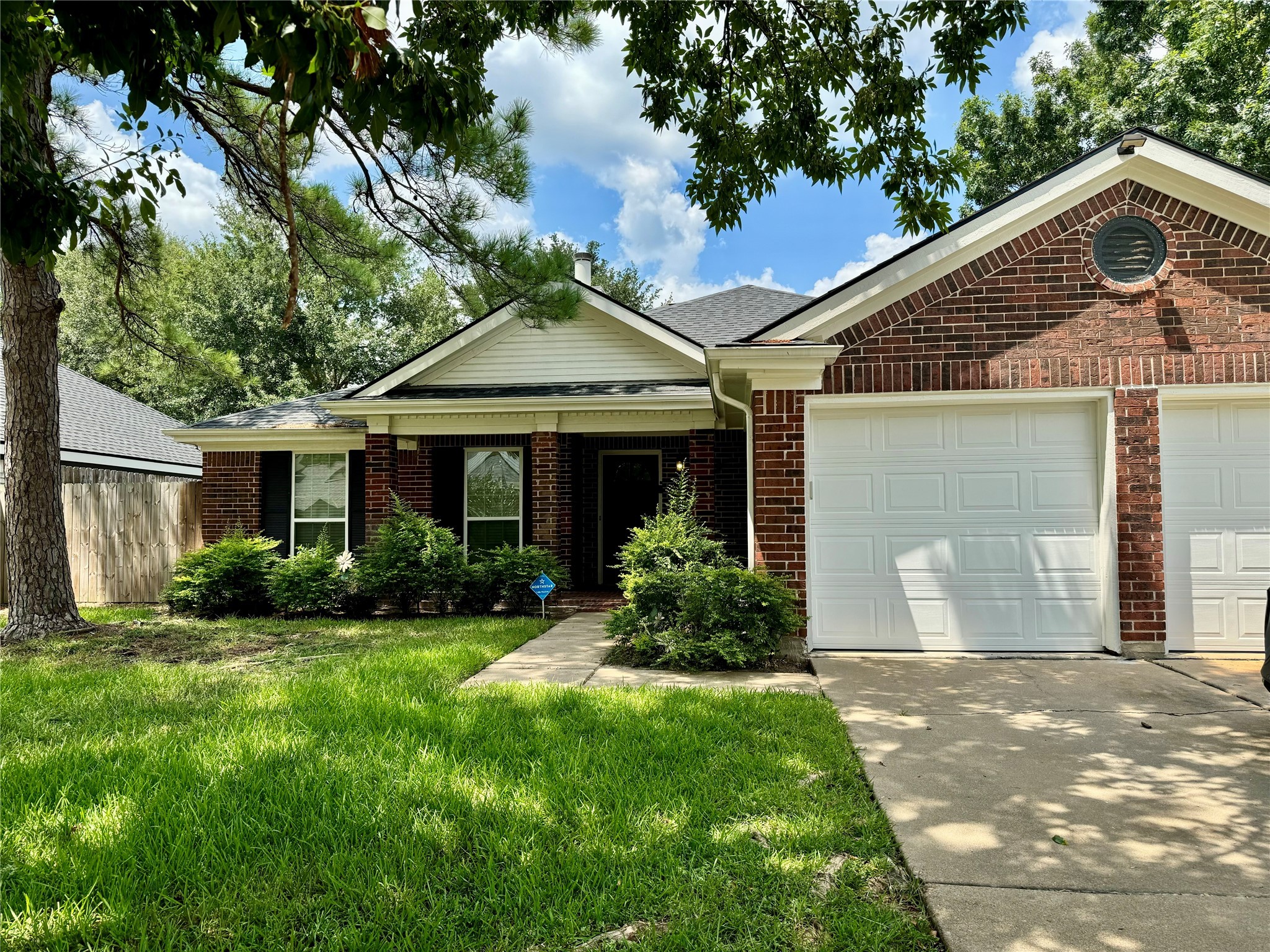 17410 Saxon Drive Houston TX 77095