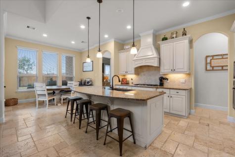 1636 Longwood Glen Lane Friendswood TX 77546