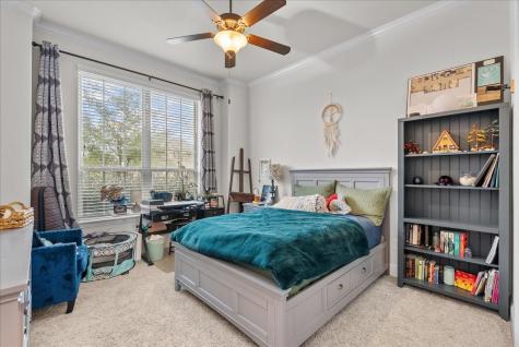 1636 Longwood Glen Lane Friendswood TX 77546